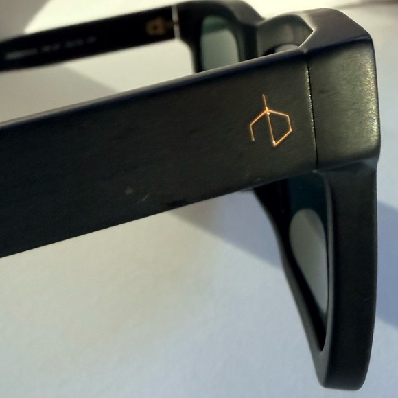 Matte Black Rectangular Rag & Bone Sunglasses - Picture 8 of 9